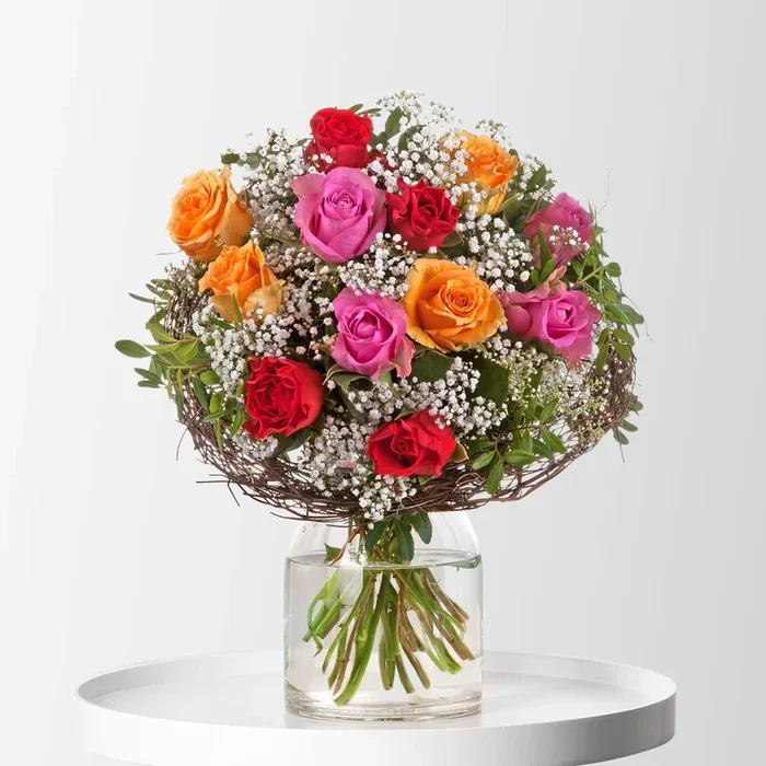 Blumenstrauß ‚Mit Liebe‘, handgebunden